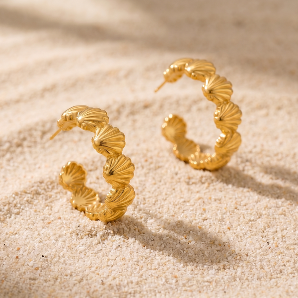 NOORI Large Shell Scallop C-Hoop Earrings 18K Gold Plated
