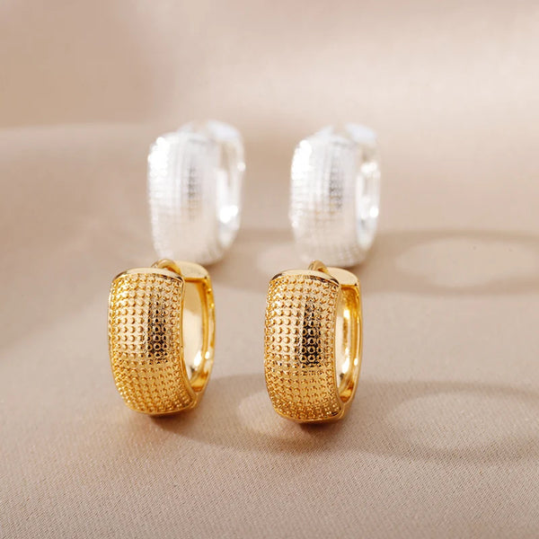 NOORI Textured Chunky Hoop Earrings